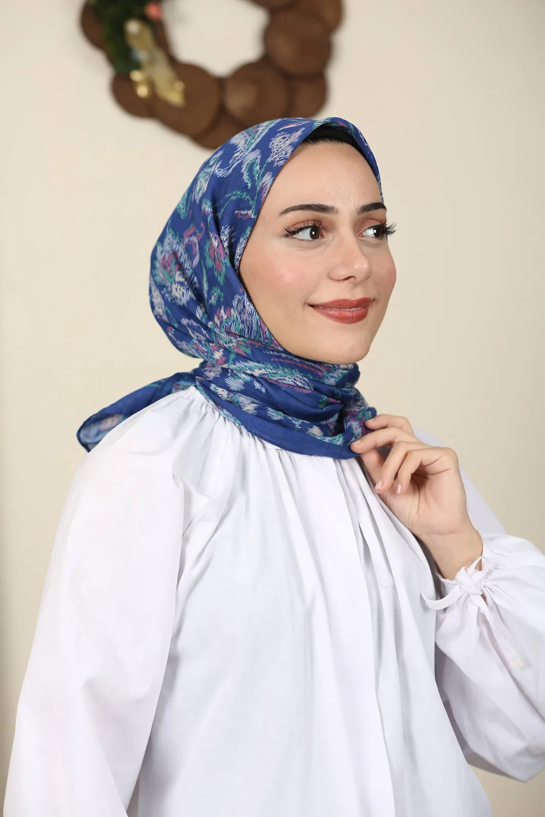 Renkli Eşarp