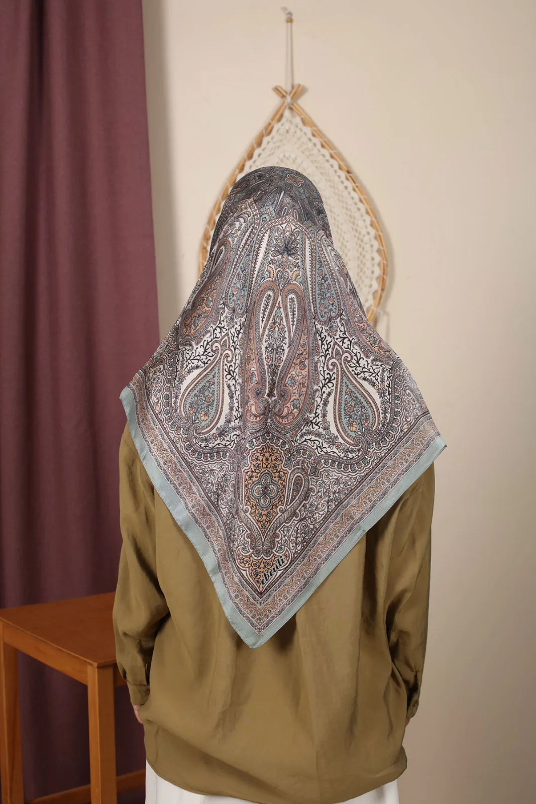 Dijital Janjan Eşarp Model 1 Renk 03