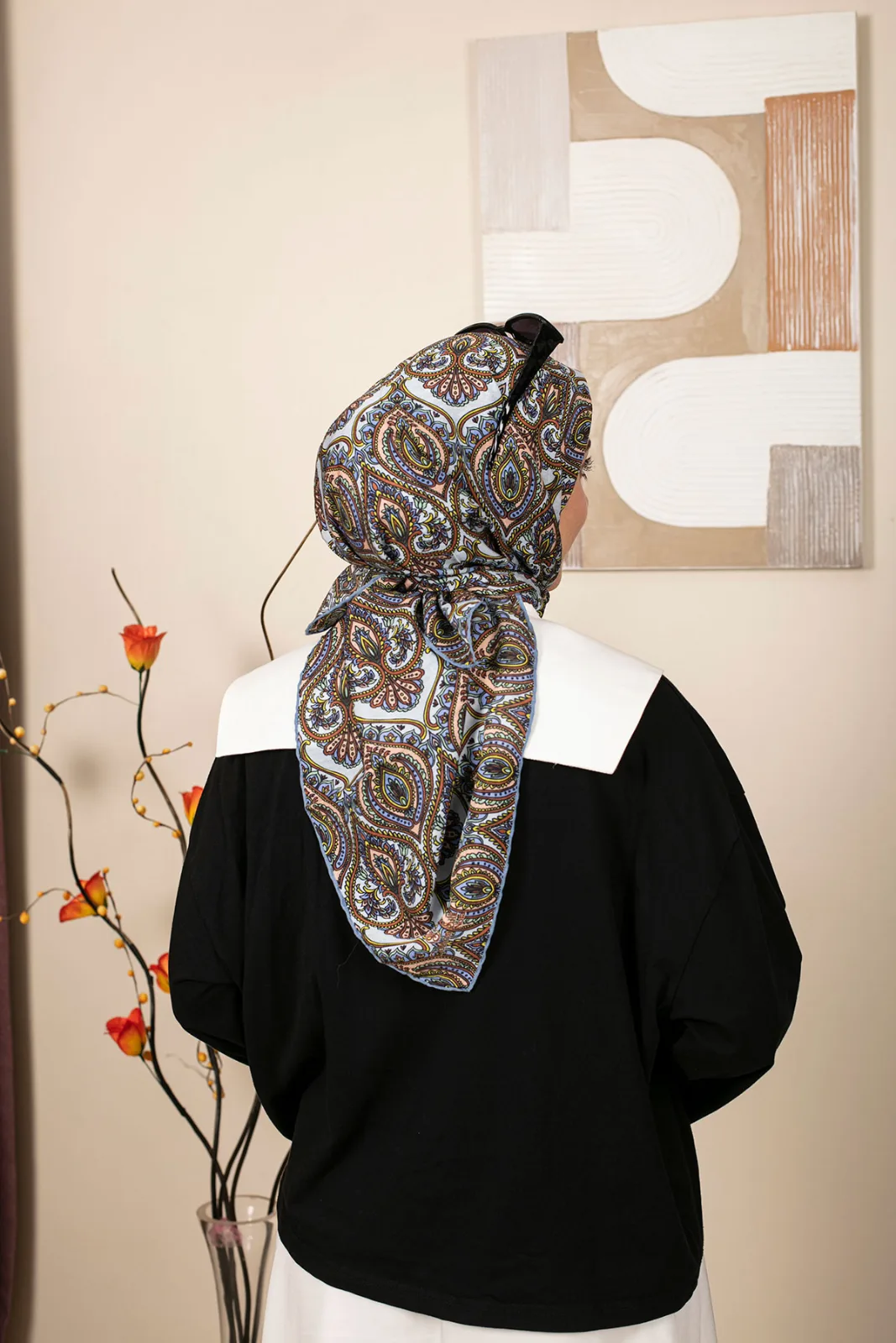 NORA EŞARP Model 4