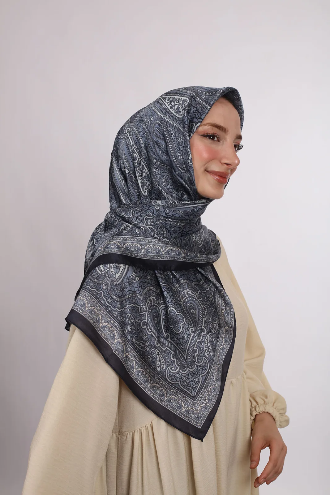 Dijital Janjan Eşarp Model 1 Renk 01